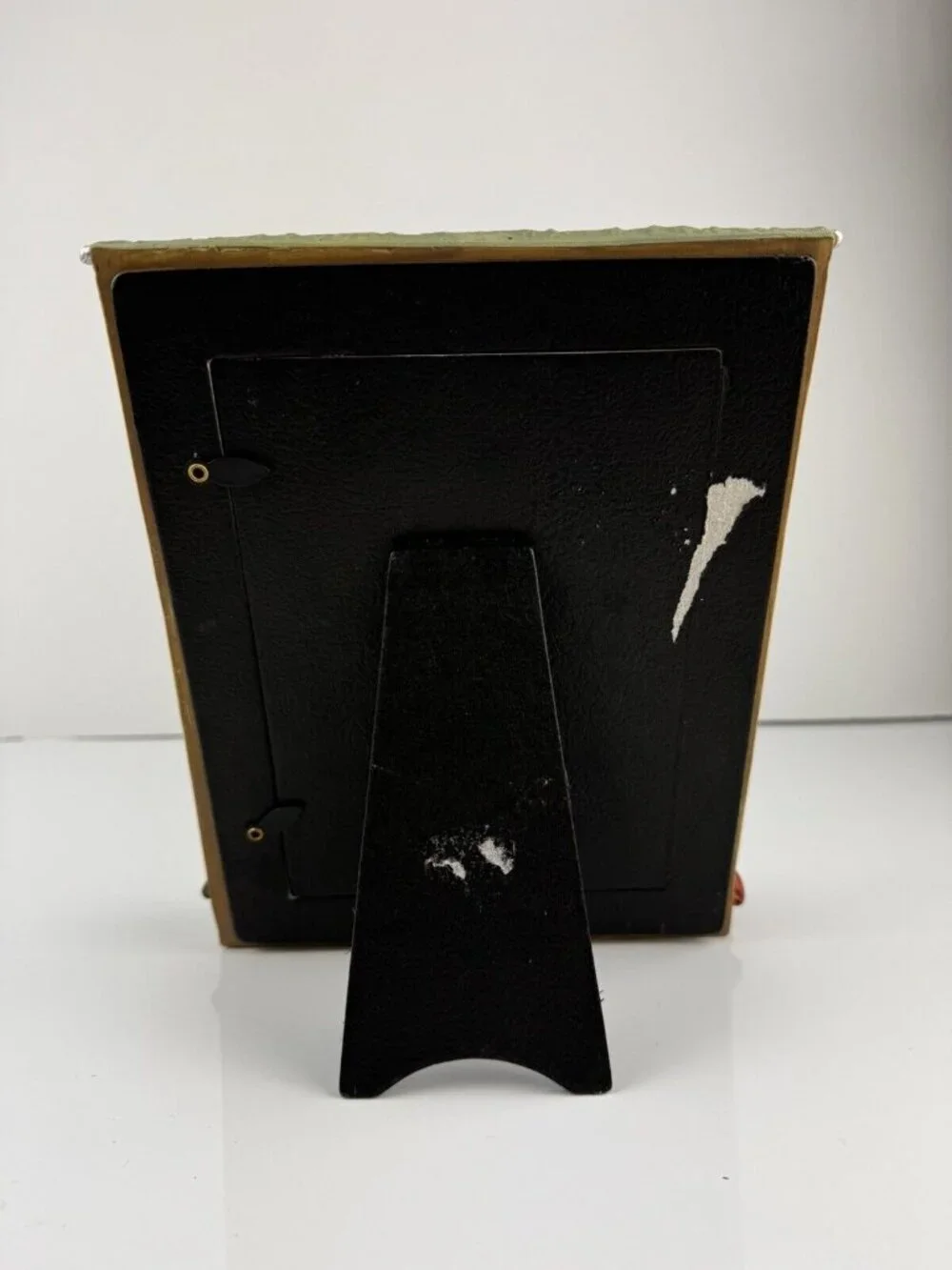 A. Richesco Corporation 3D Photo Frame Little Girl Doll Freestanding Holds 4 X 6